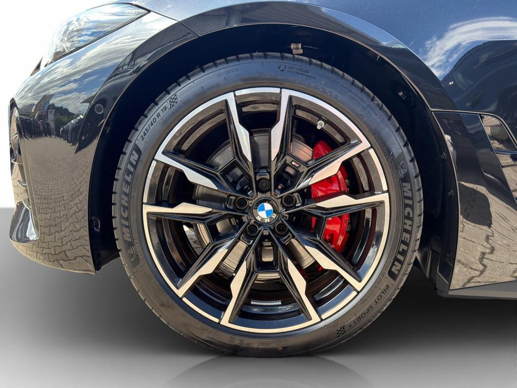 BMW M440