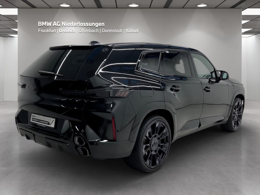 BMW XM