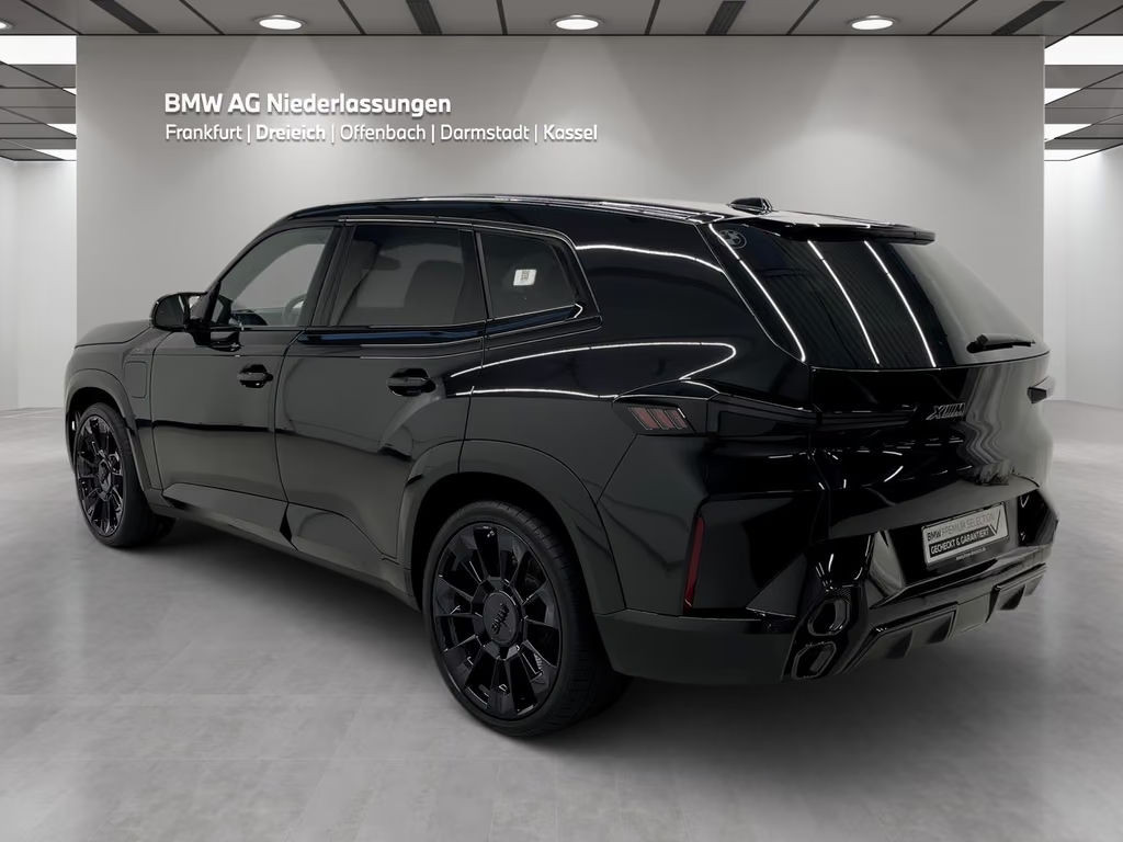 BMW XM