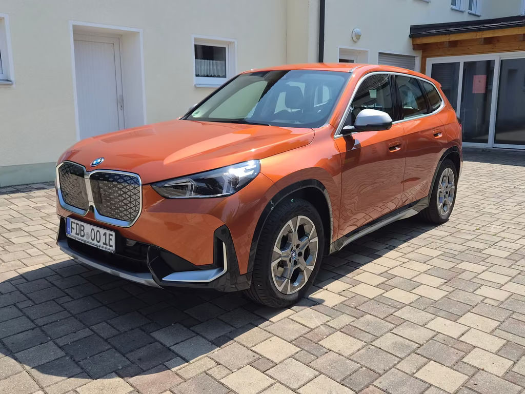 BMW iX1 xDrive