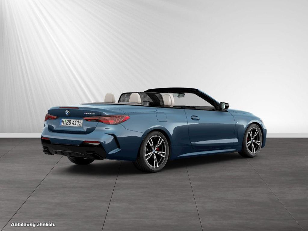 BMW M440