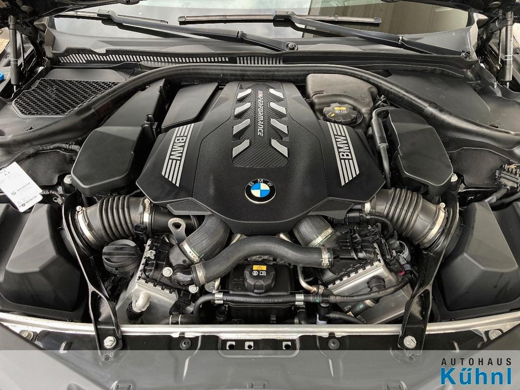 BMW M850