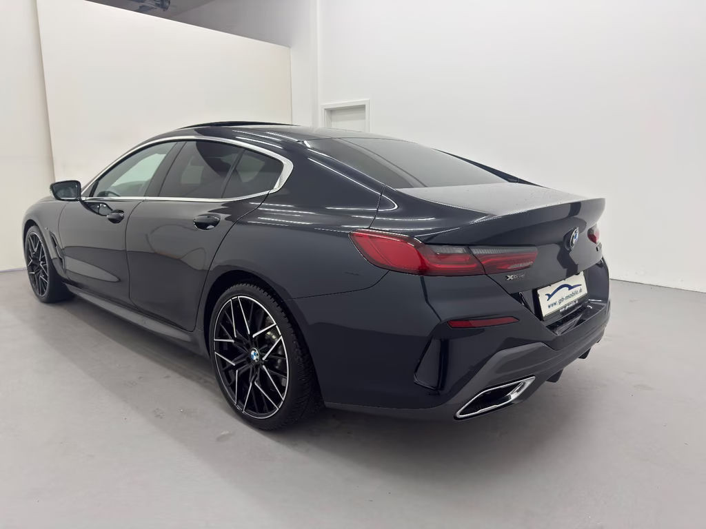 BMW M850