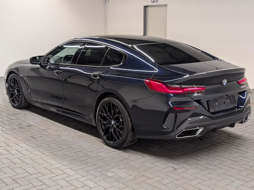 BMW M850