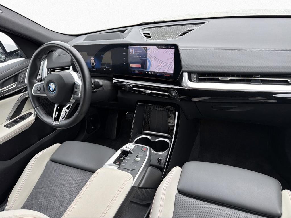 BMW iX2