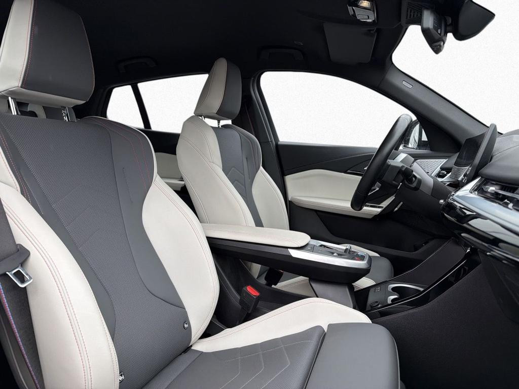 BMW iX2