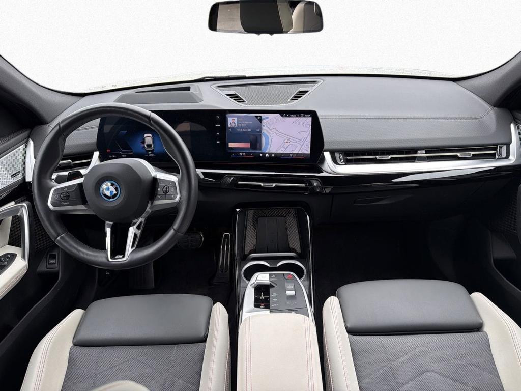 BMW iX2