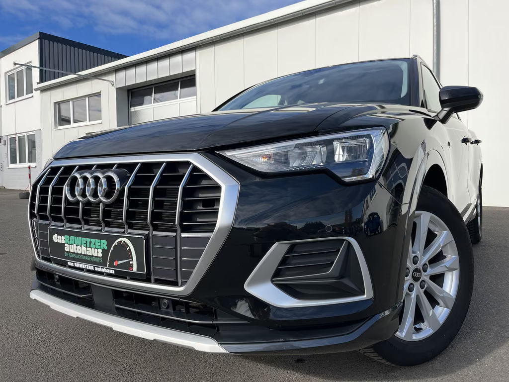 Audi Q3 S-Tronic 2.0 TDI