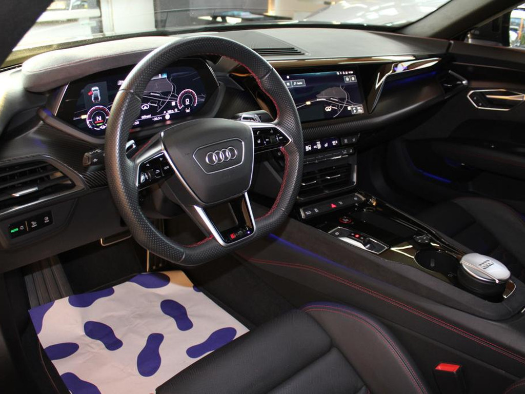Audi RS e-tron GT