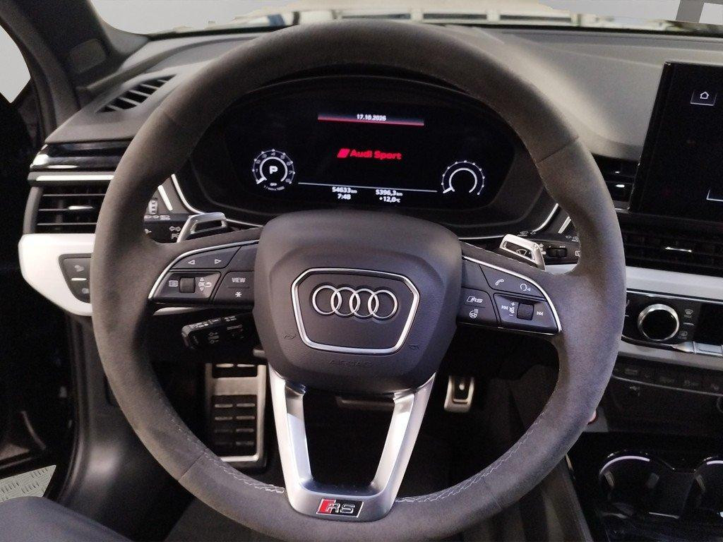 Audi RS4