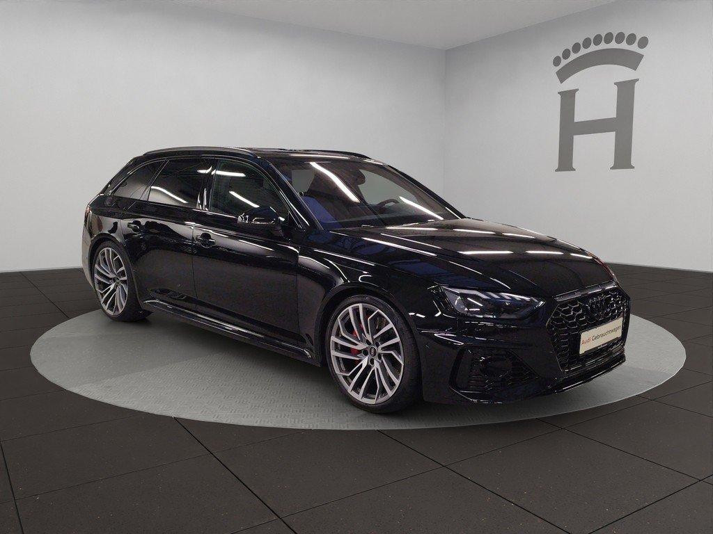 Audi RS4