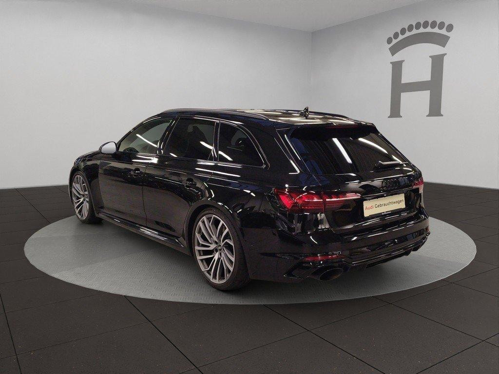 Audi RS4