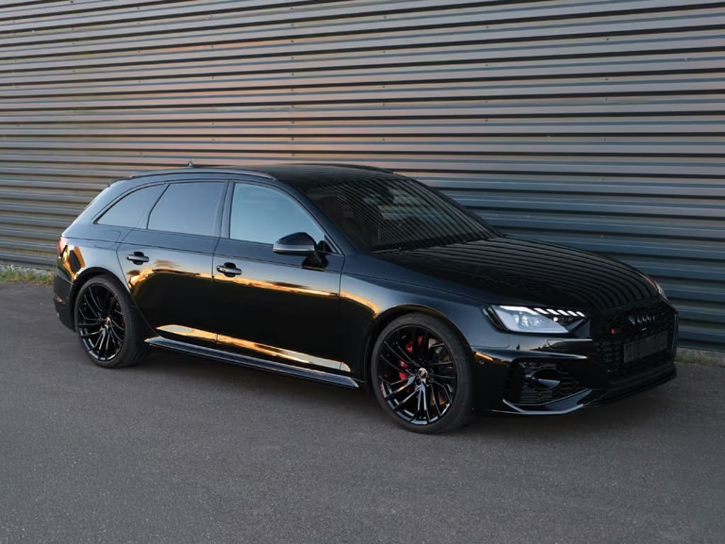 Audi RS4