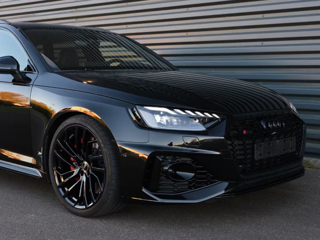 Audi RS4