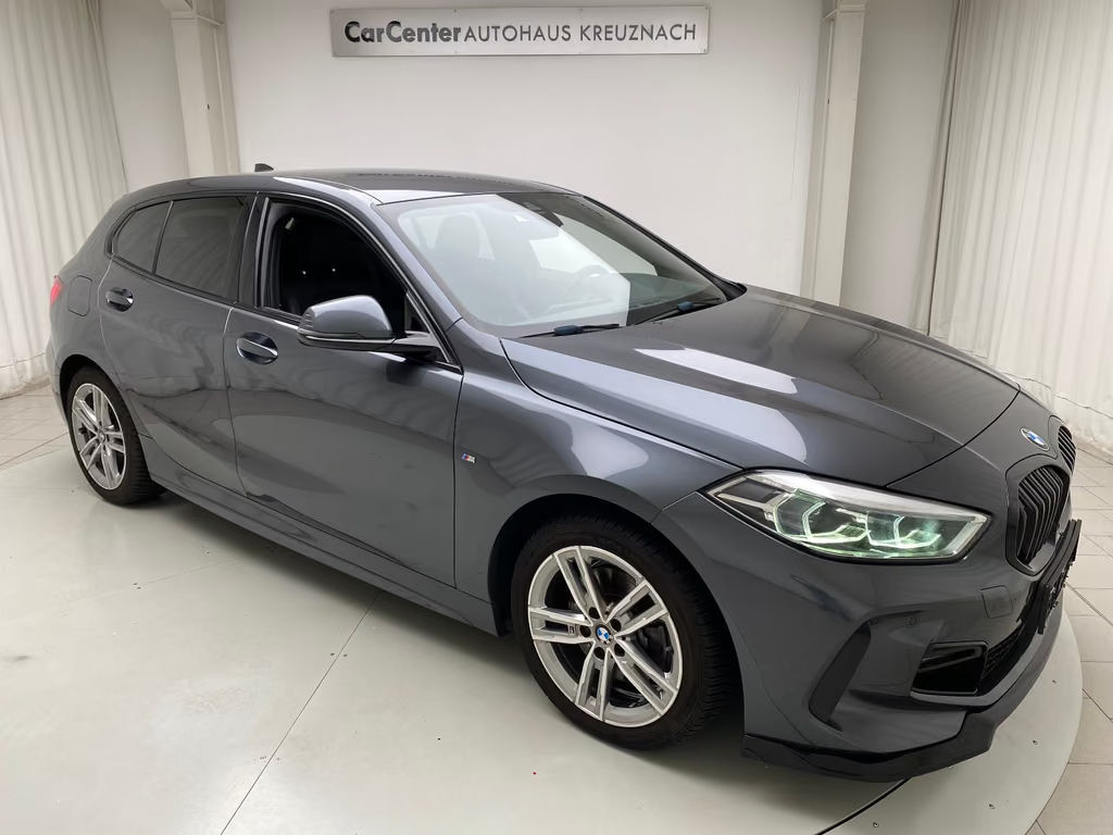 BMW 1 Serie 118 M-Sport Sedan 118i
