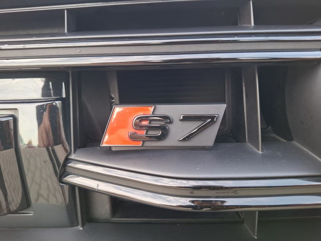 Audi S7