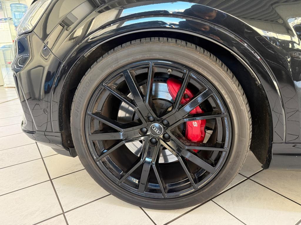 Audi SQ7