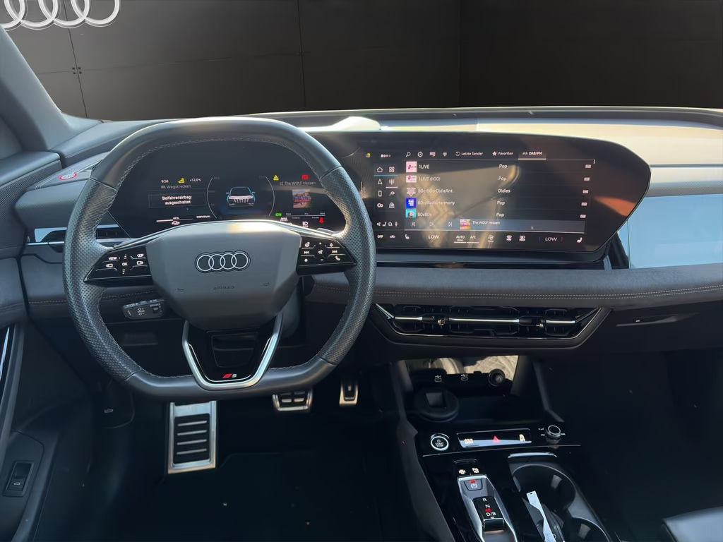 Audi Q6 e-tron