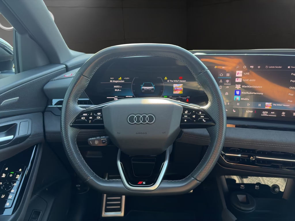 Audi Q6 e-tron