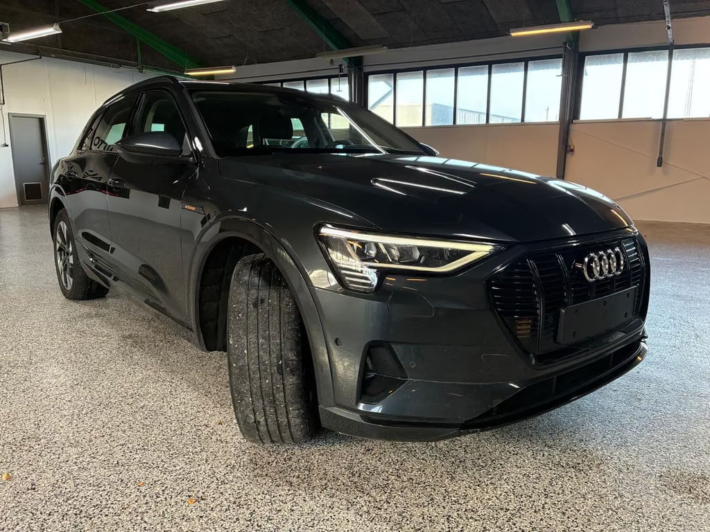Audi e-tron