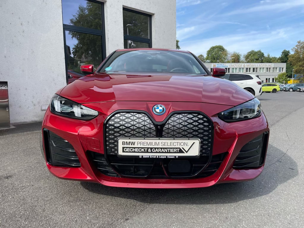 BMW i4
