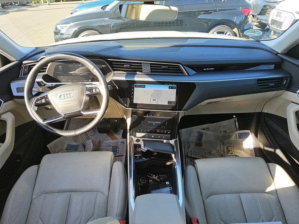 Audi e-tron