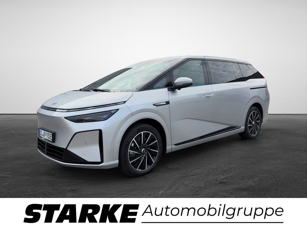 Xpeng X9 Long Range FWD