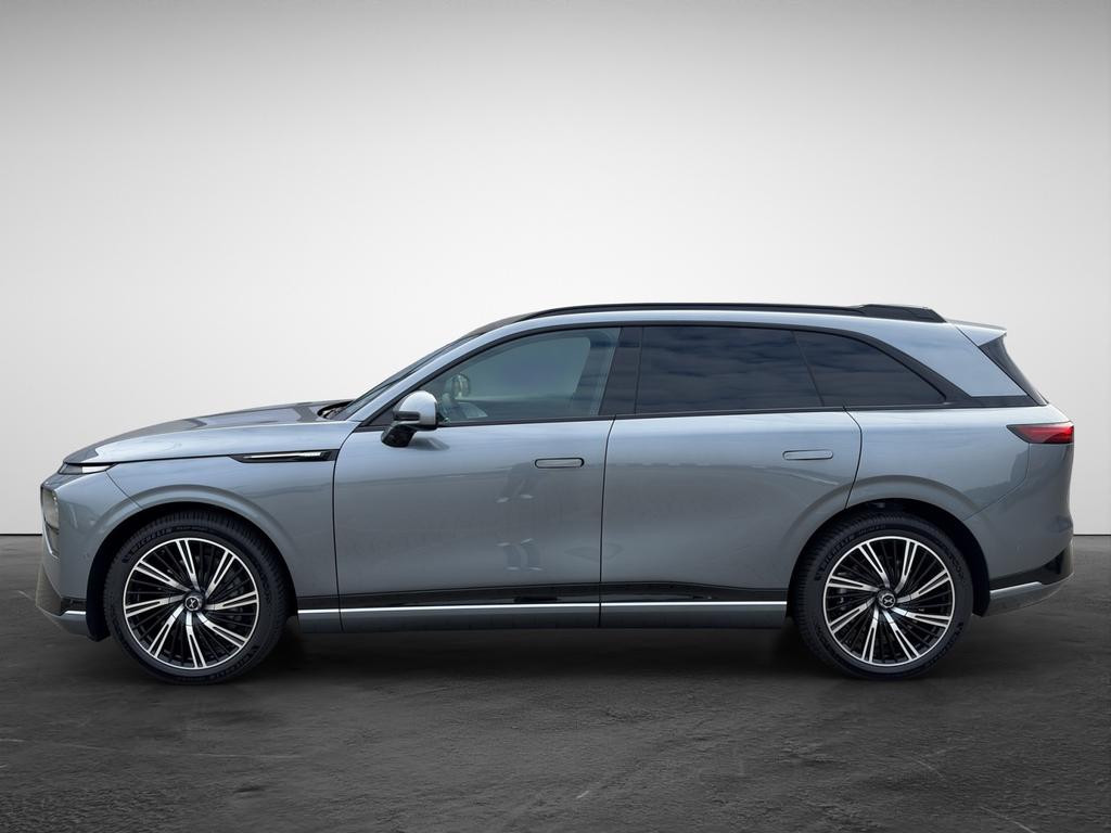 Xpeng G9