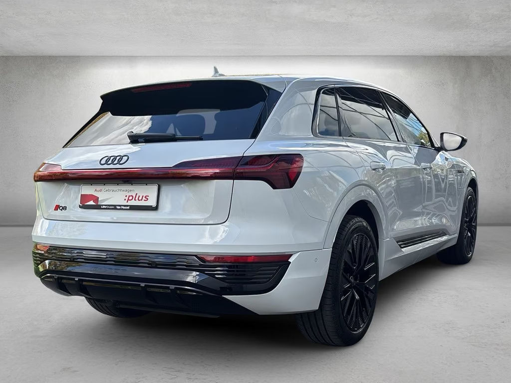 Audi Q8 e-tron
