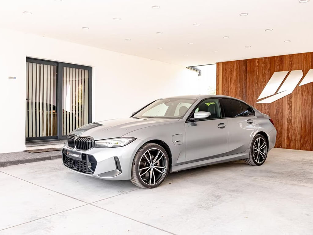 BMW 3 Serie 330 Sedan 330e