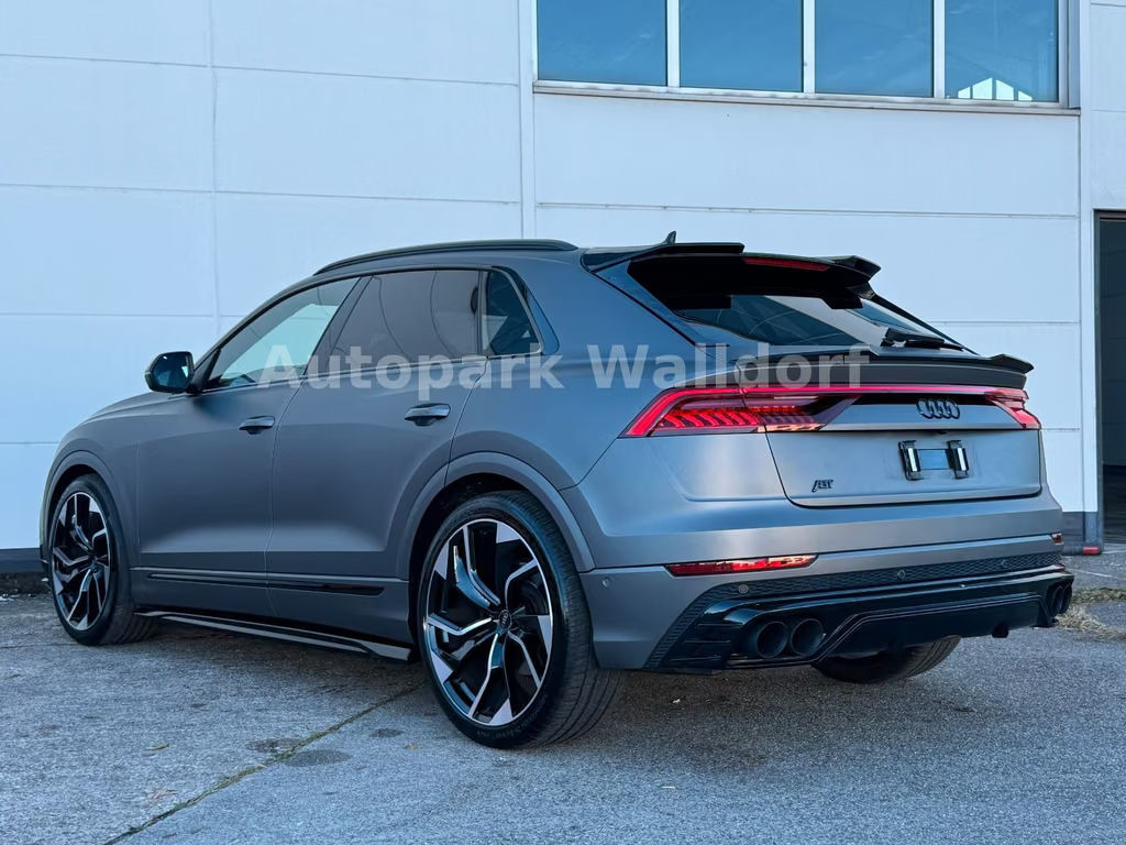 Audi SQ8