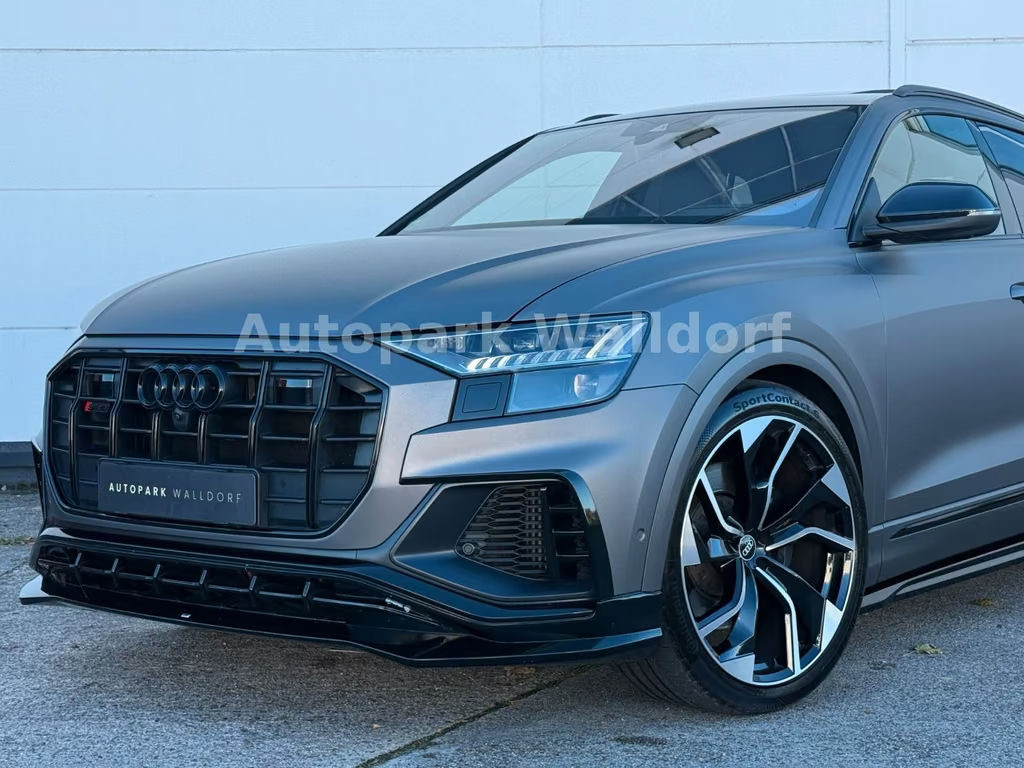Audi SQ8