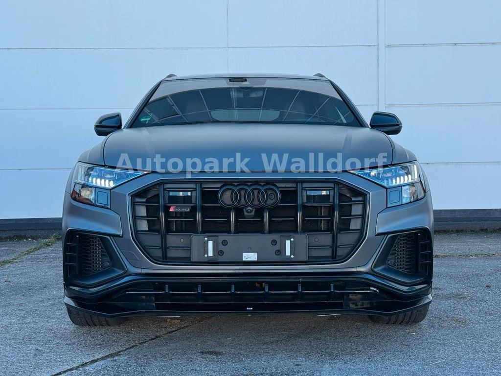 Audi SQ8