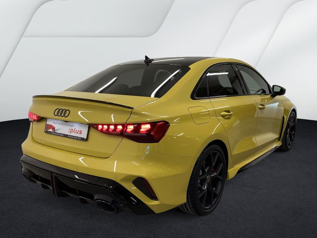 Audi RS3 Sedan Quattro
