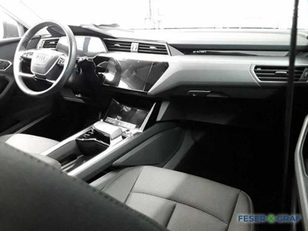 Audi Q8 e-tron