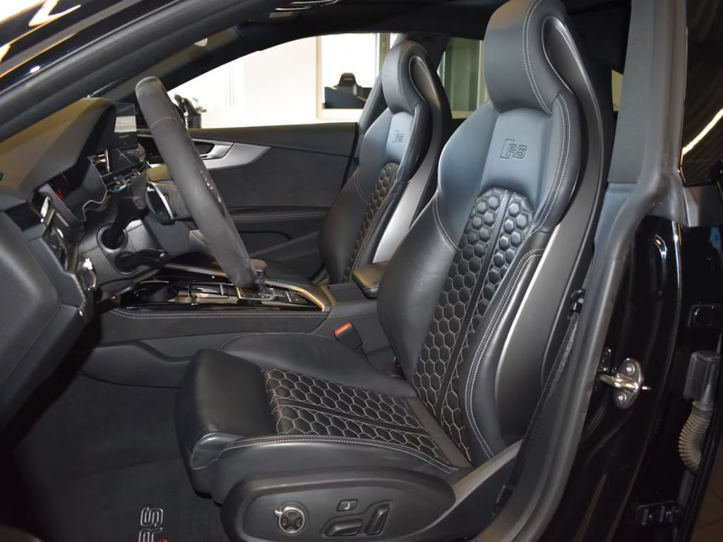 Audi RS5