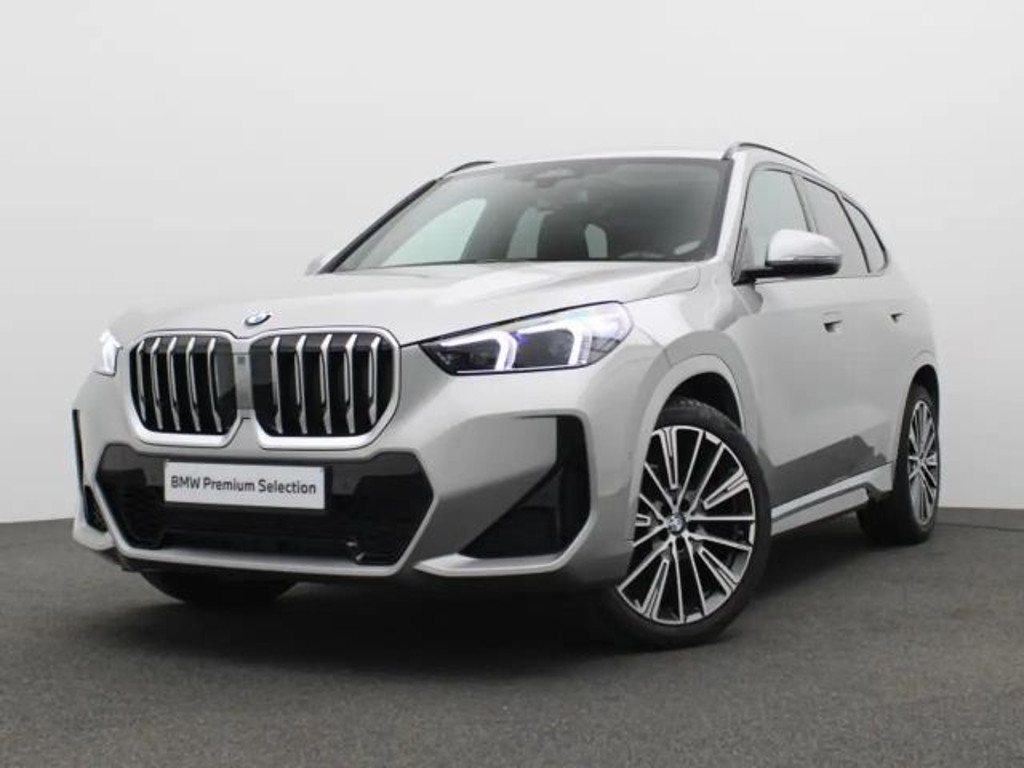 BMW X1 LED - Panoroof - Camera - ...