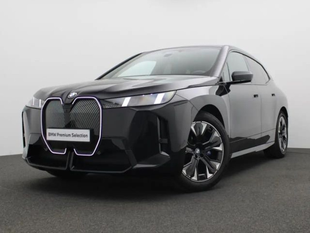 BMW iX Harman/Kardon - Iconic Glow - Trekhaak -