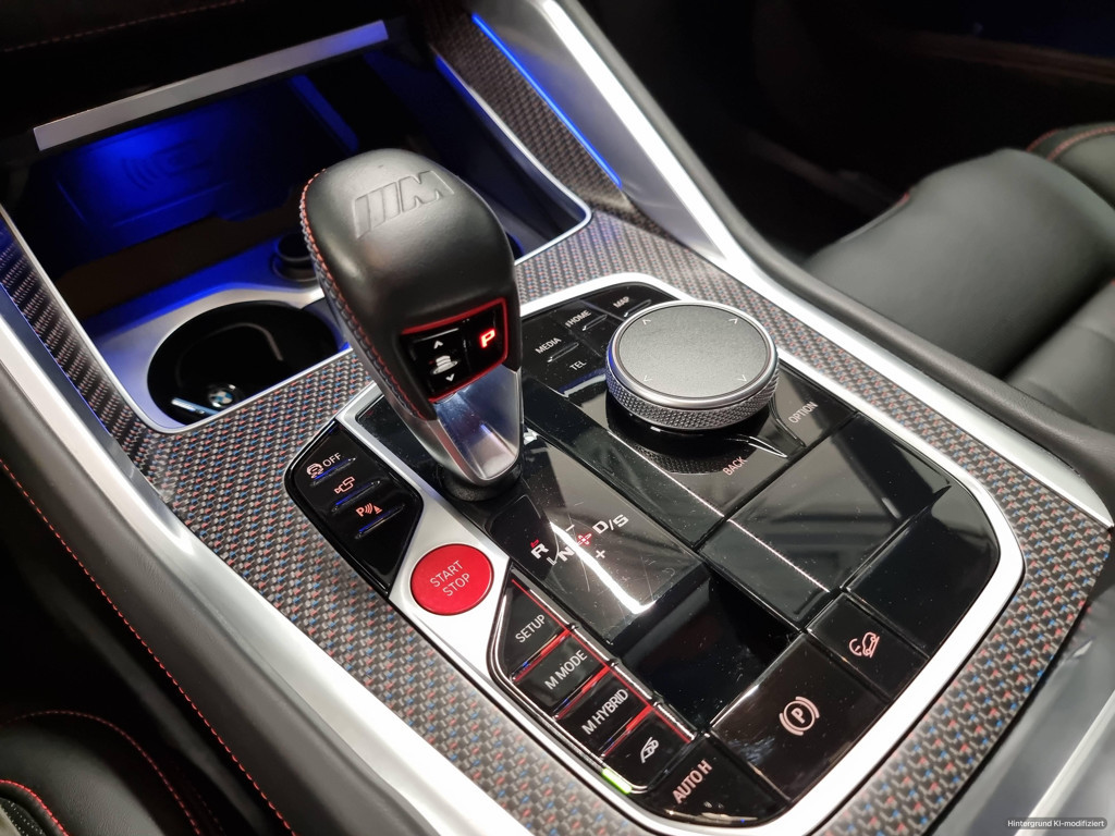 BMW XM