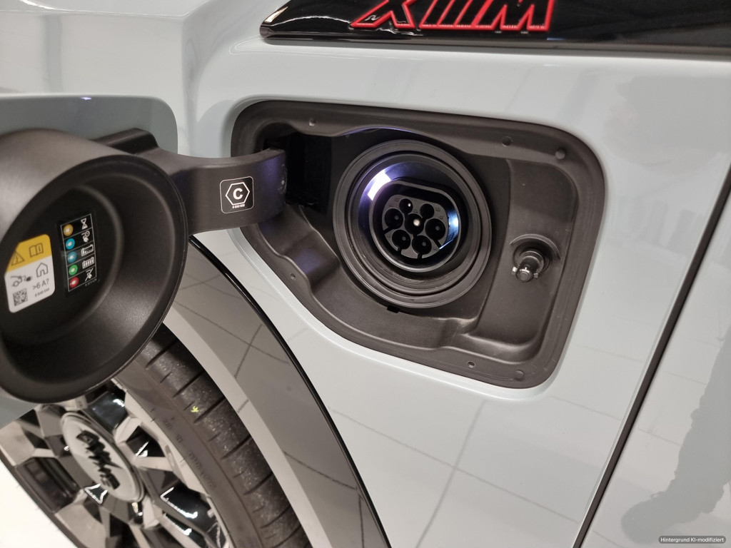 BMW XM