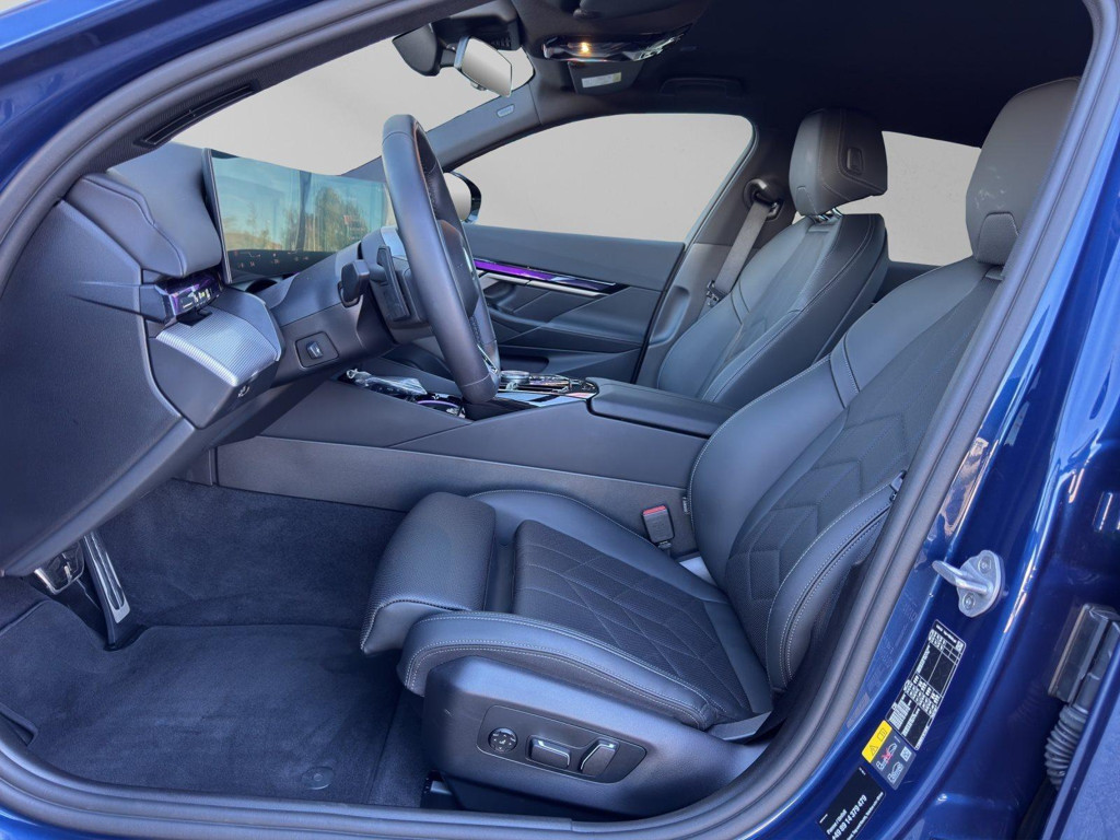 BMW i5
