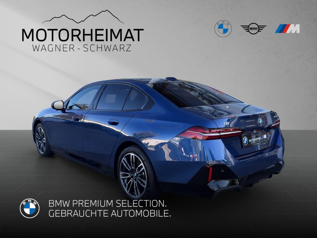BMW i5