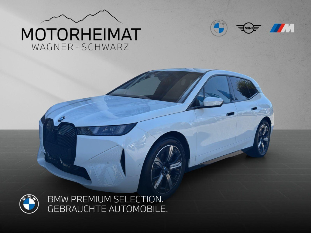 BMW iX xDrive45