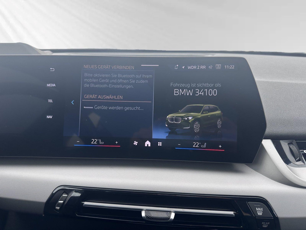 BMW iX1
