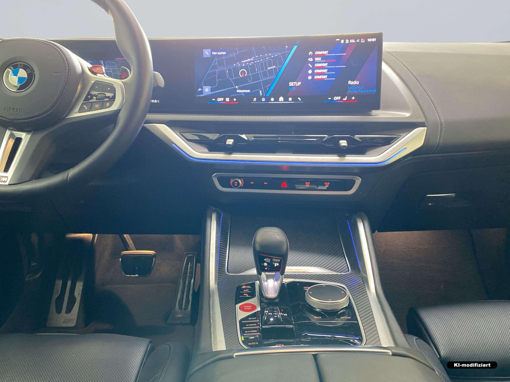 BMW XM