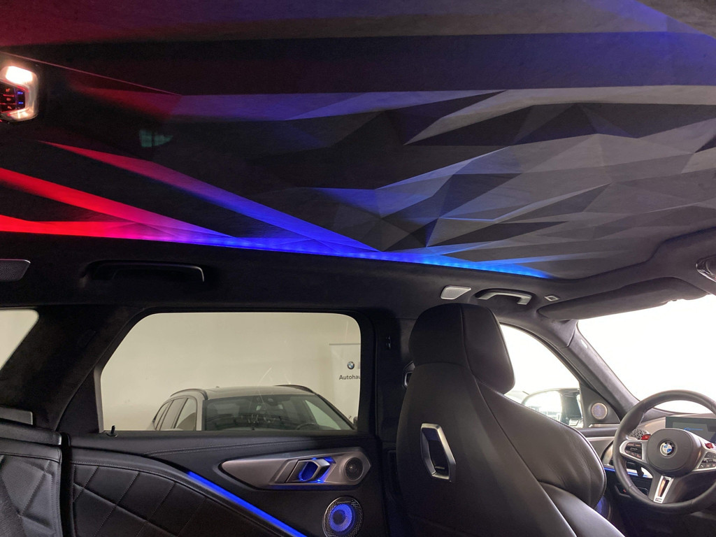 BMW XM