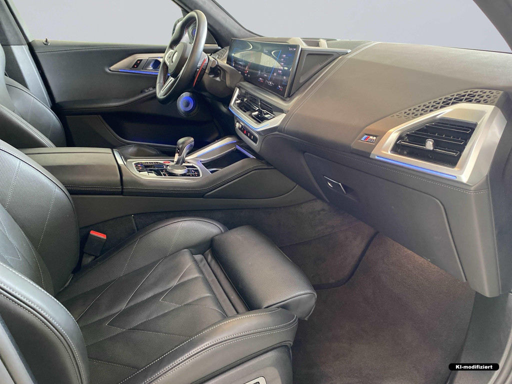 BMW XM