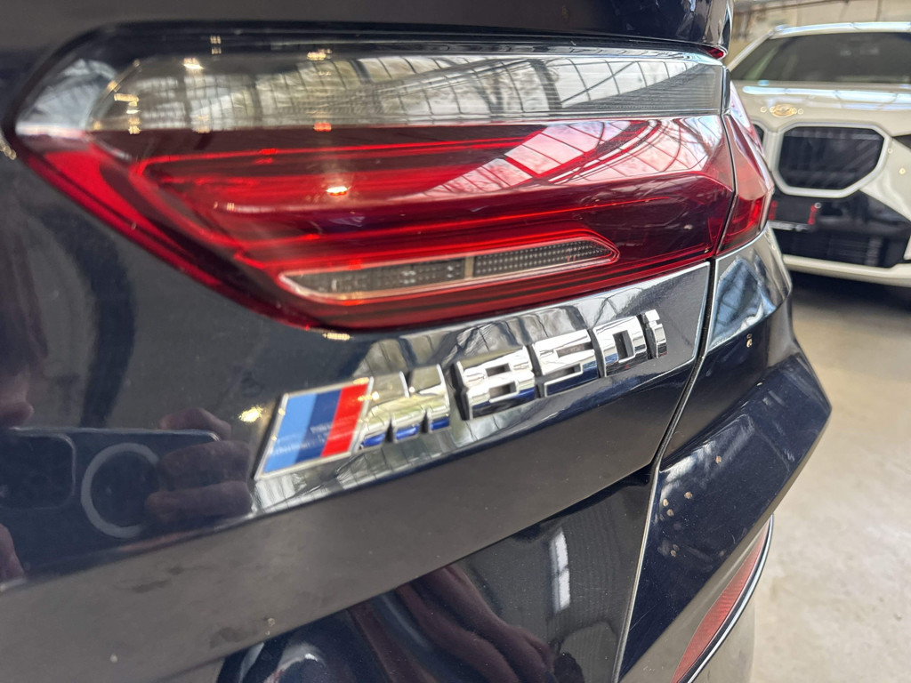 BMW M850
