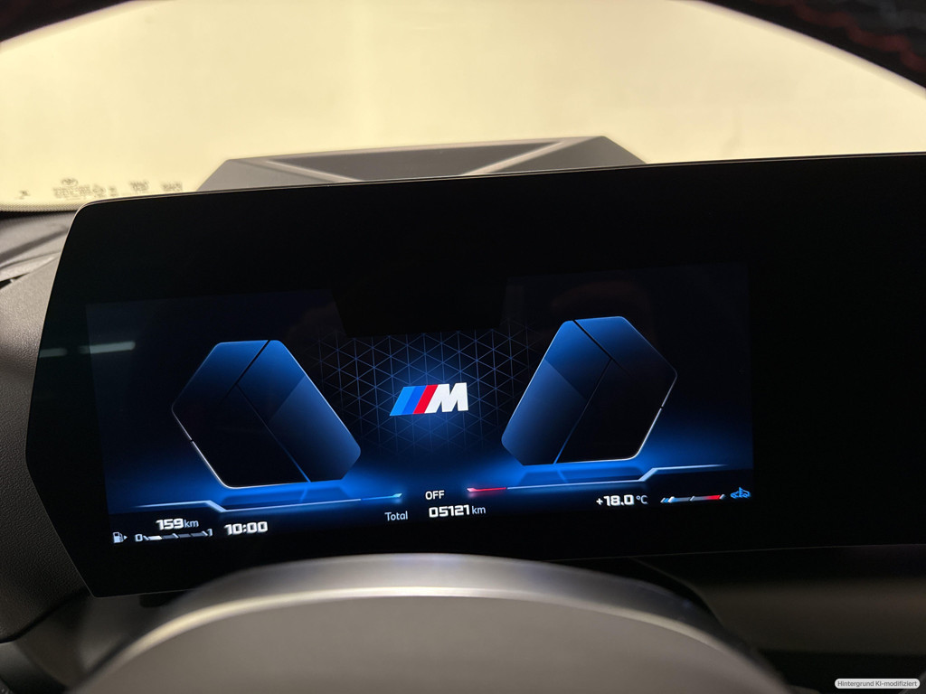 BMW M235