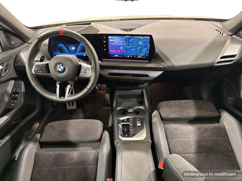 BMW M235